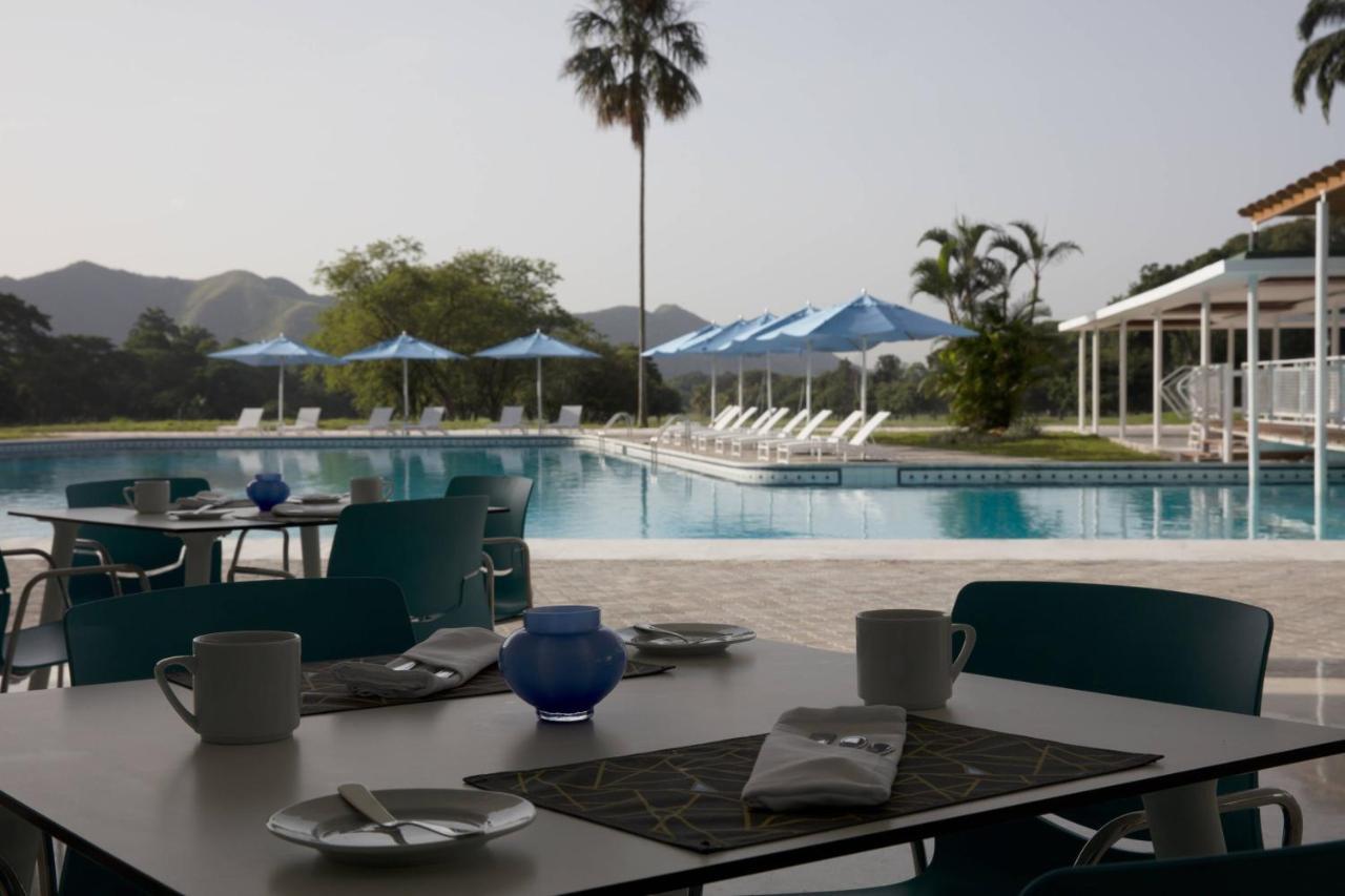 Marriott Maracay Golf Resort Extérieur photo