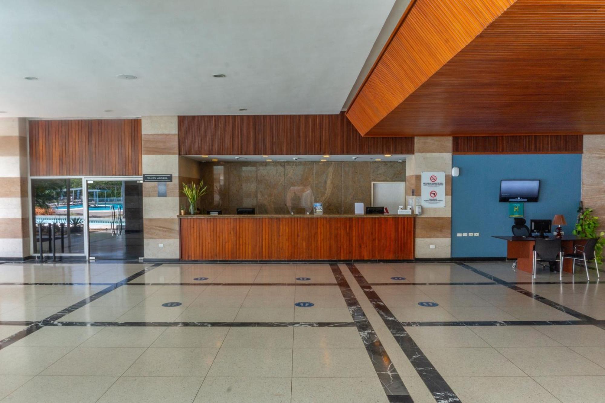 Marriott Maracay Golf Resort Extérieur photo